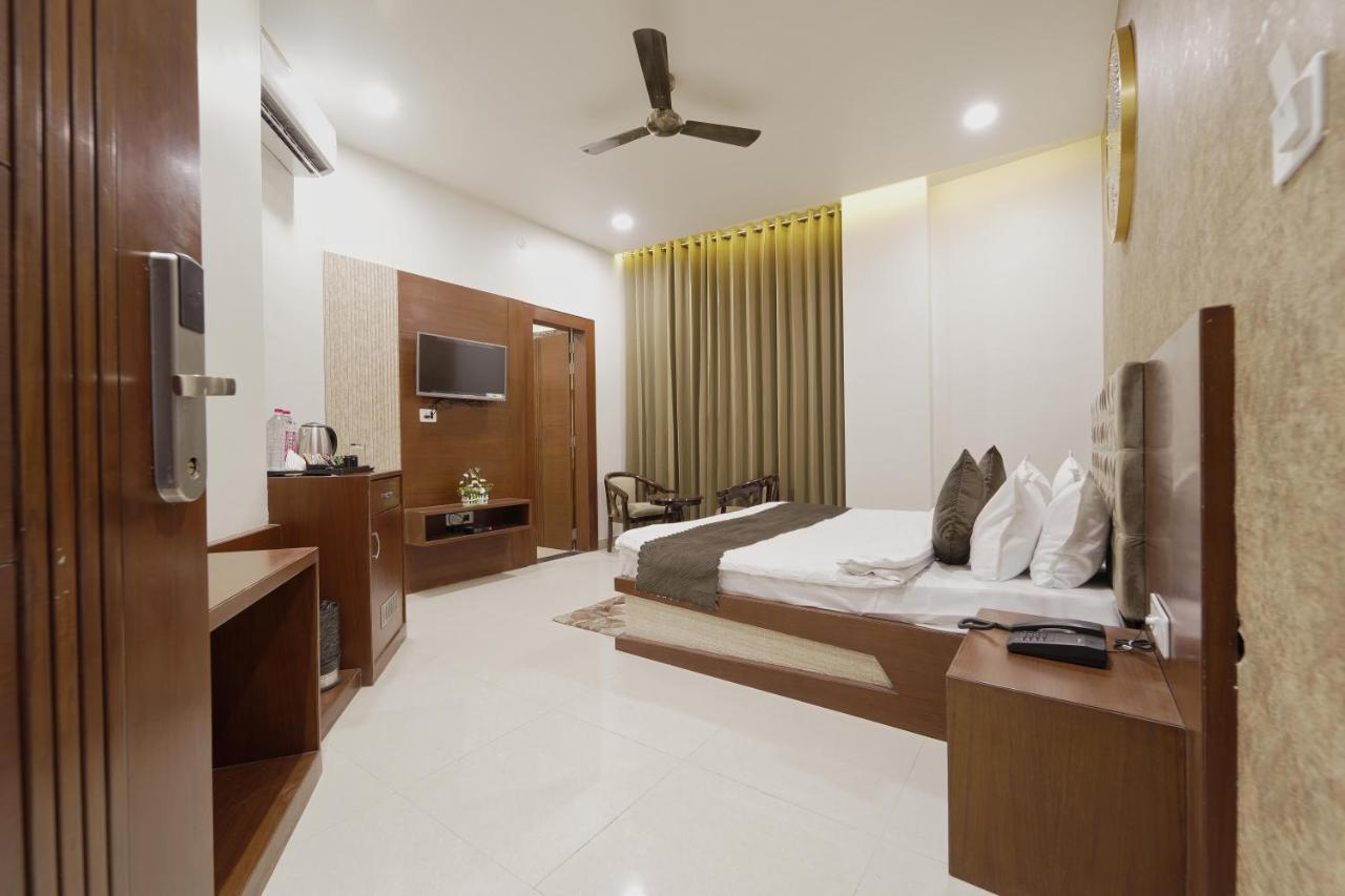 Hotel Ajmer Sheraton Exterior foto