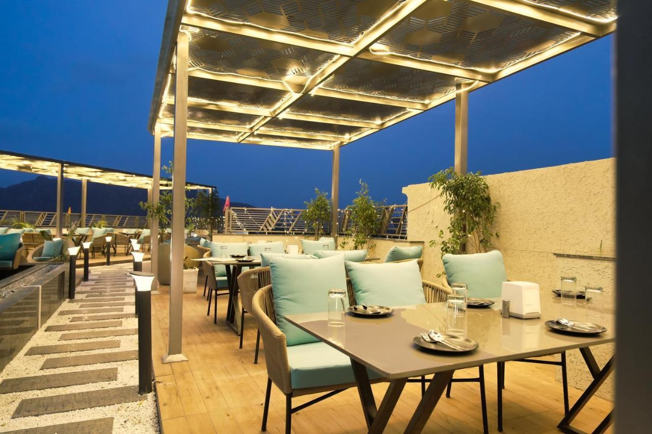 Hotel Ajmer Sheraton Exterior foto